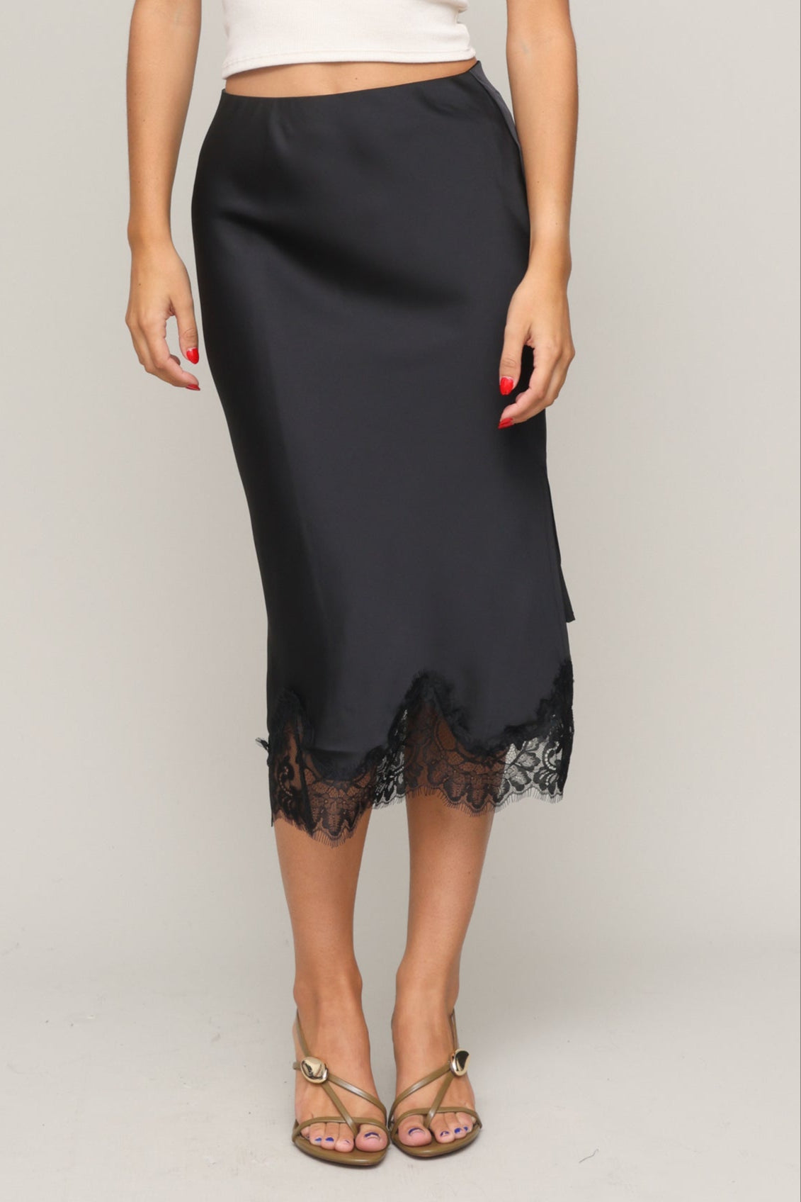 Luna Lace Trim Slip Skirt – Mixology - Main Image