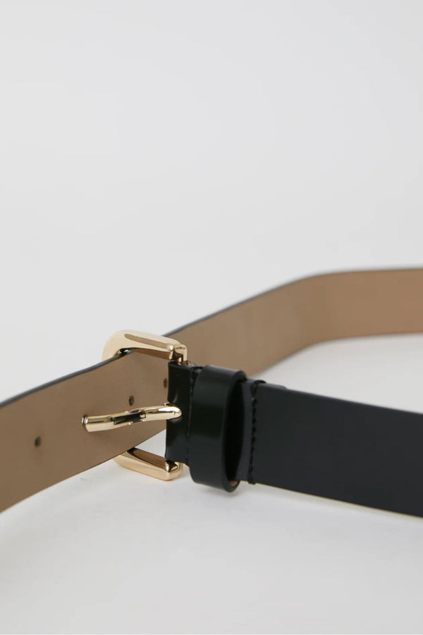 Simple Buckle Belt