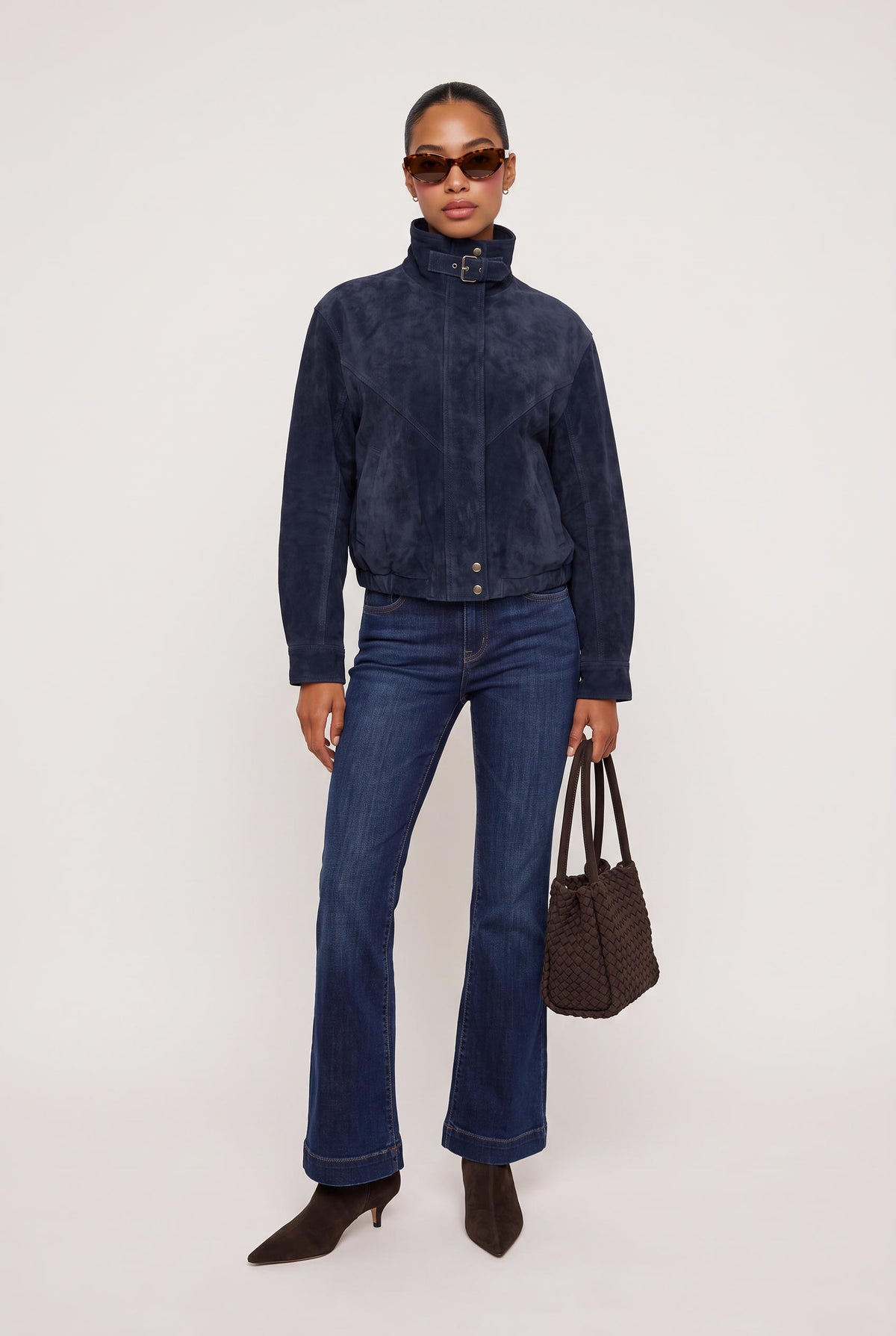 [NAVY] model wearing Midnight Drift posing Front View