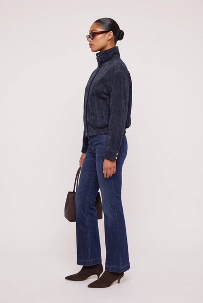 
model wearing Midnight Drift posing Side View