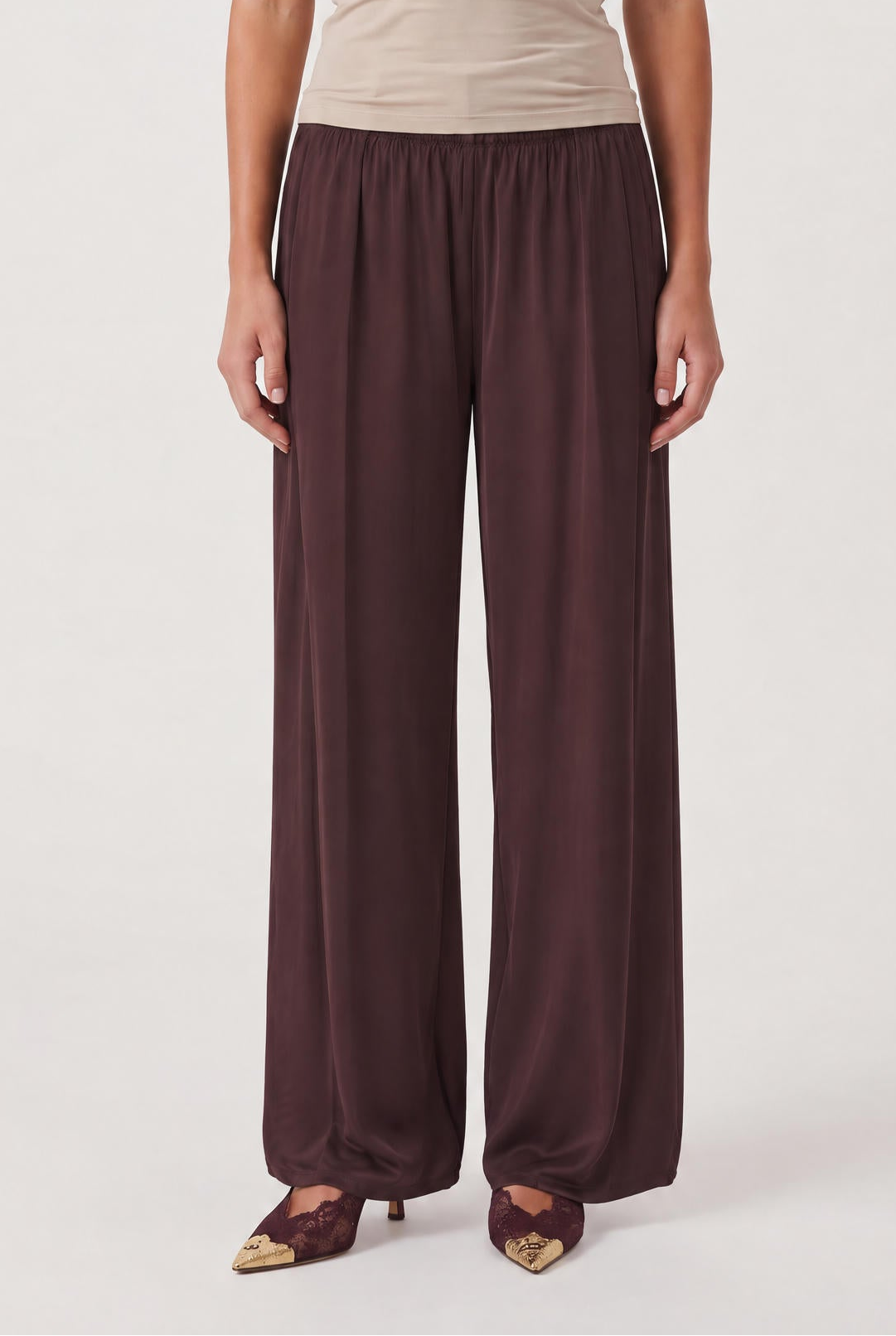 
model wearing Jensen Loose Pant posing Front View