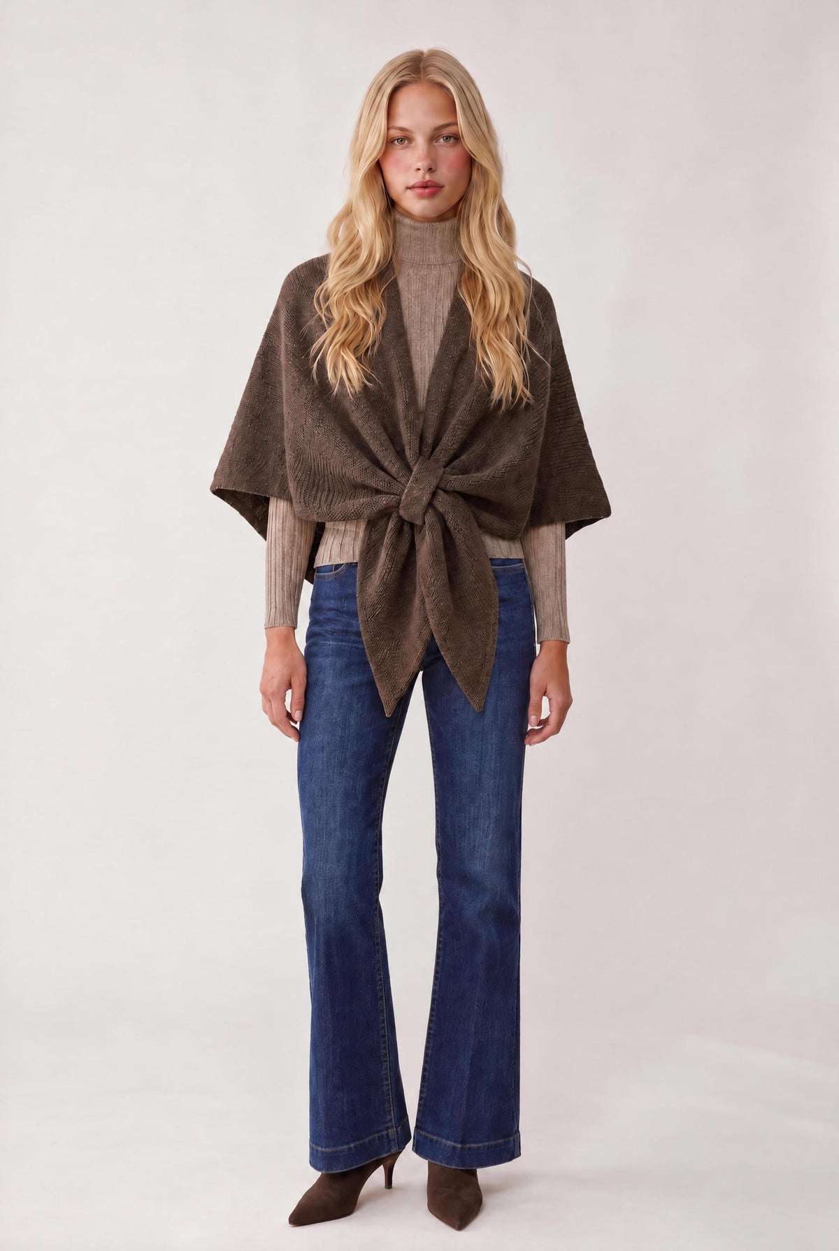 [COFFEE] model wearing Dakota Poncho Scarf posing Front View