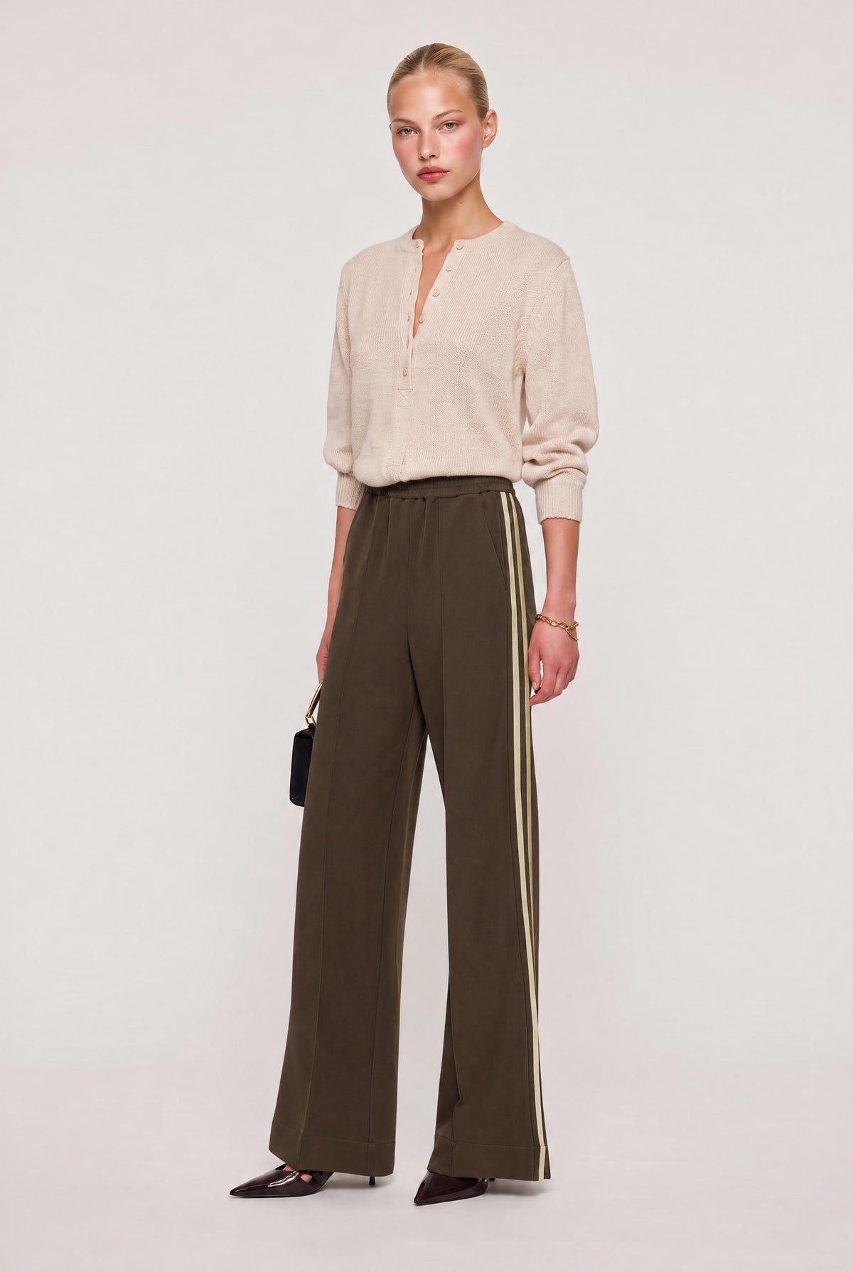 [TAUPE] model wearing Bryson Pant posing Front View