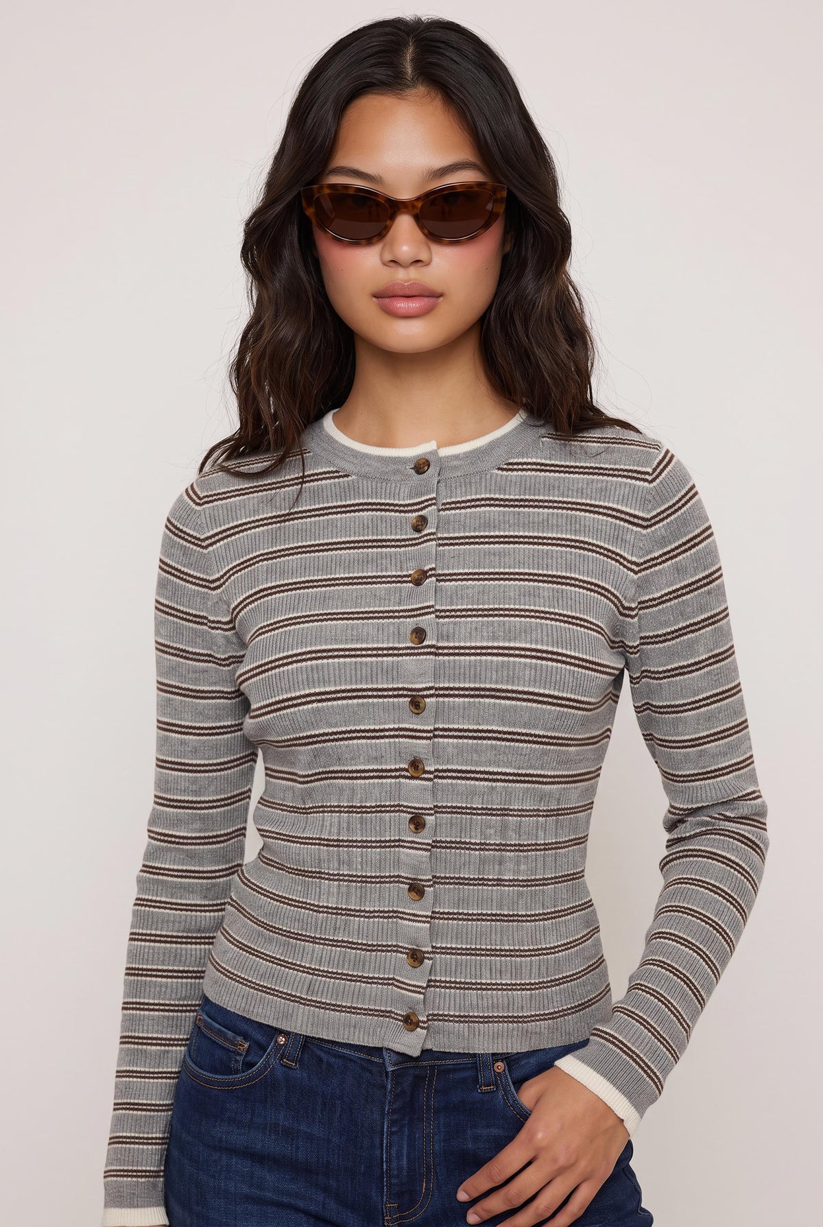 [HEATHER] model wearing Cammi Cardi posing Front View