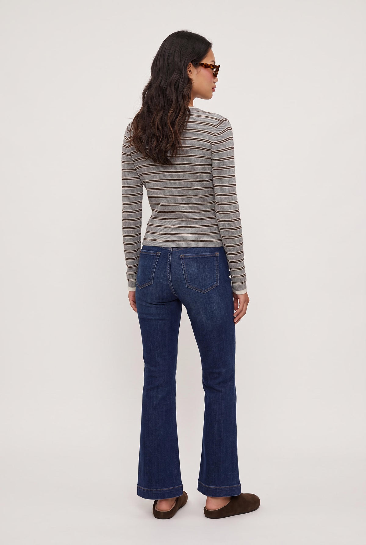 
model wearing Cammi Cardi posing Front View
