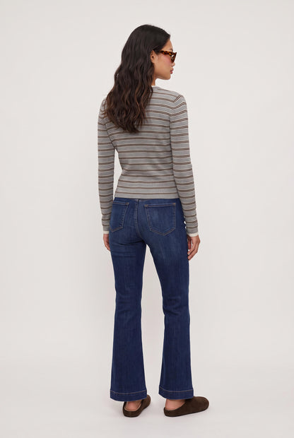 
model wearing Cammi Cardi posing Front View