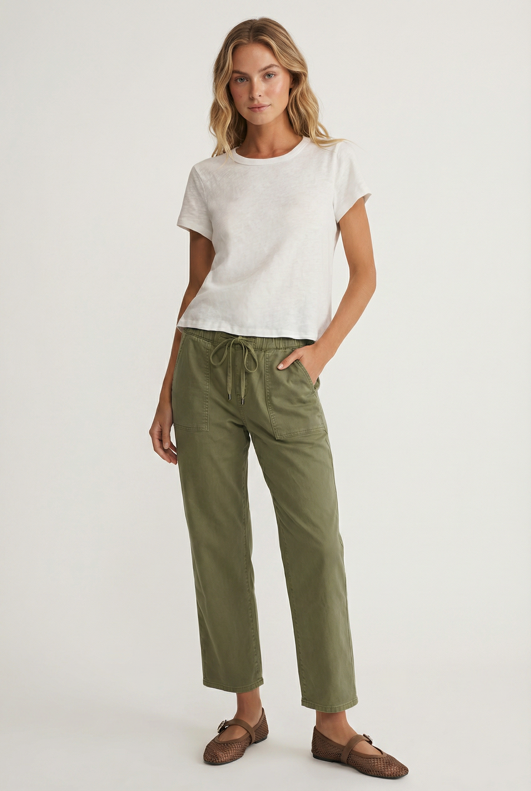 GREEN