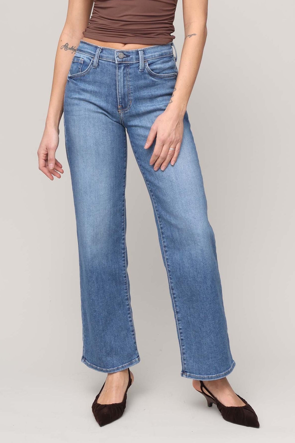 ◯最終値下げ●稀少洋書●JUST REMIX JEANS BLUE● Just Black - Skinny, Cropped, Distressed, Denim, Jeans | Mixology