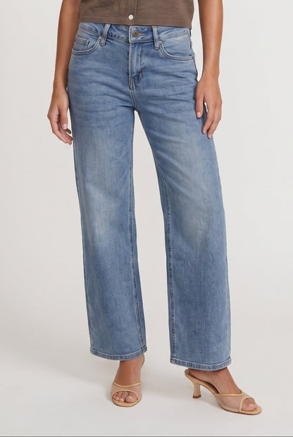 
DENIM