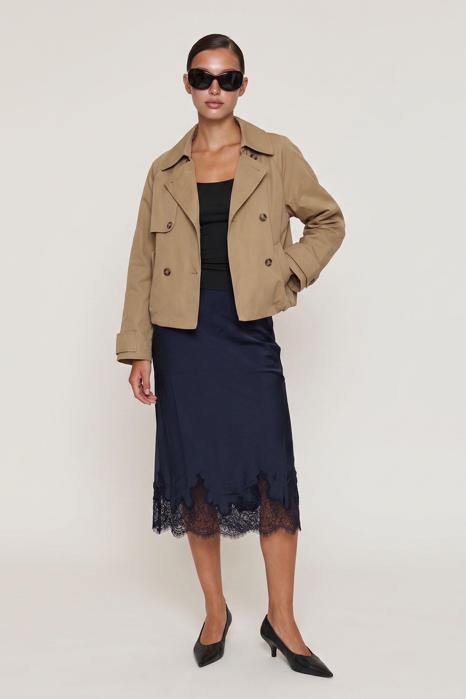 KHAKI