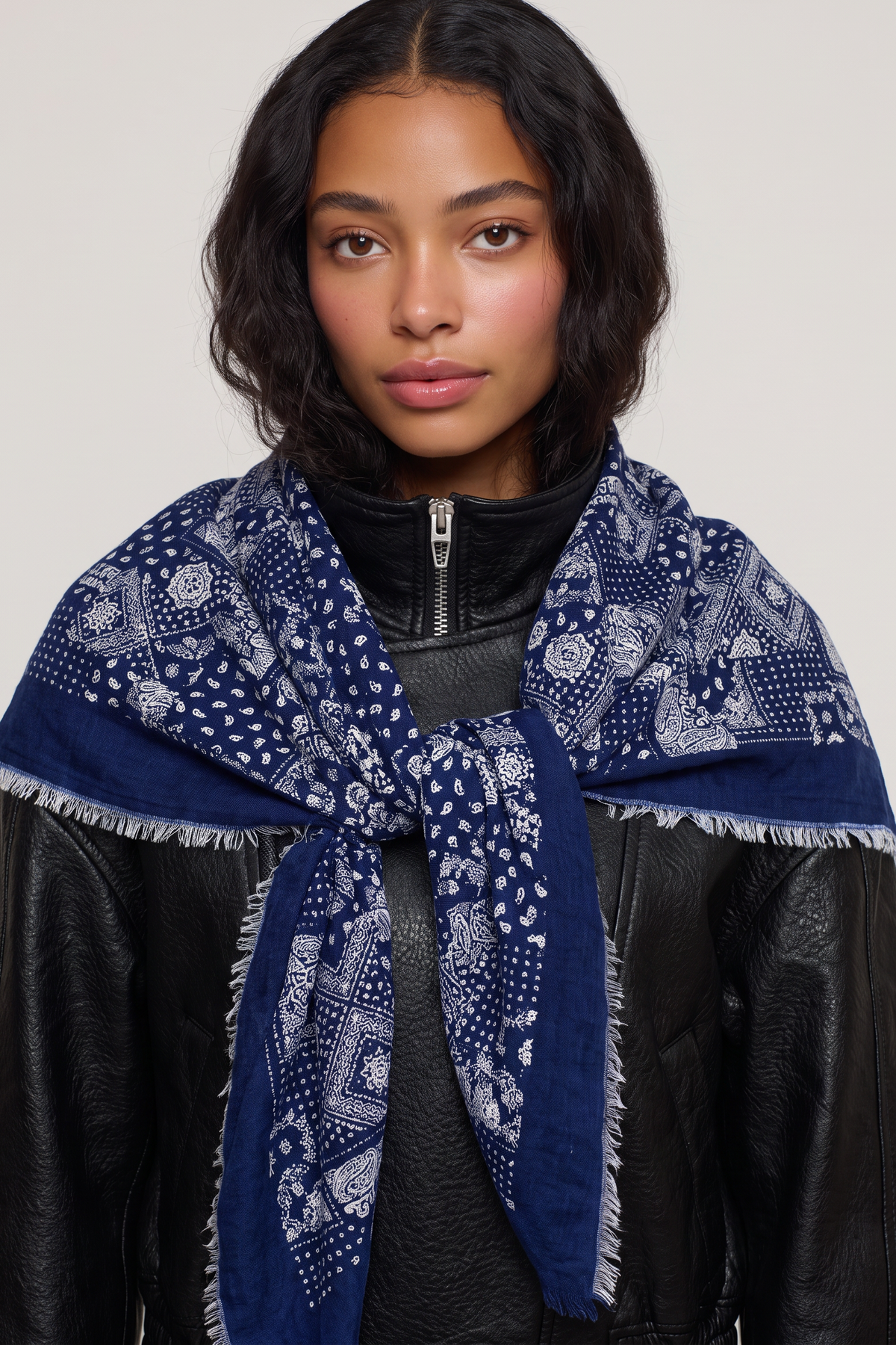 
Baily Bandana Scarf W Fringe