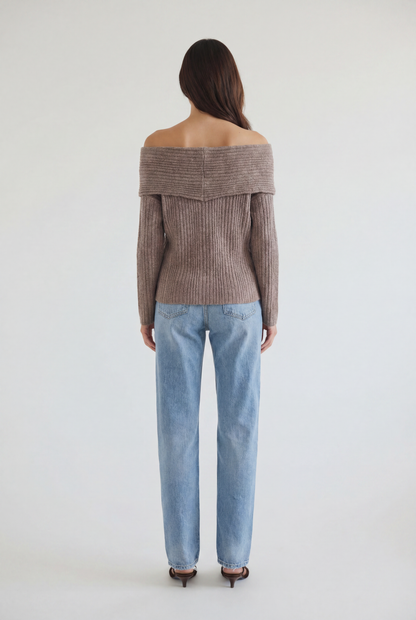 
TAUPE