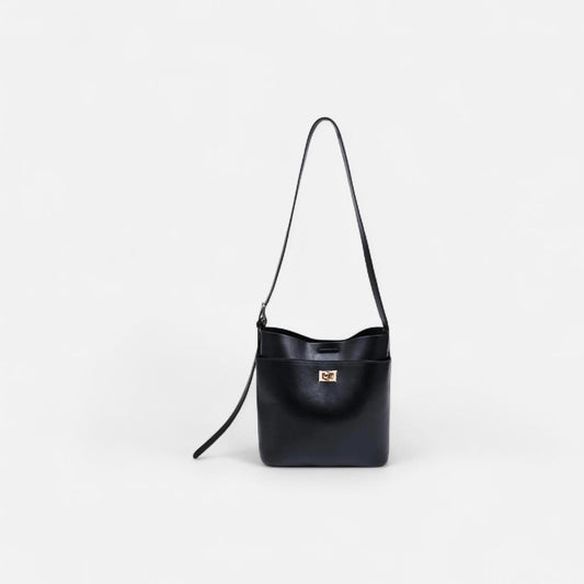 
2 In 1 Bucket Bag Flat Lay