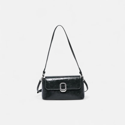 
Shoulder Bag W Silver Clasp Flat Lay