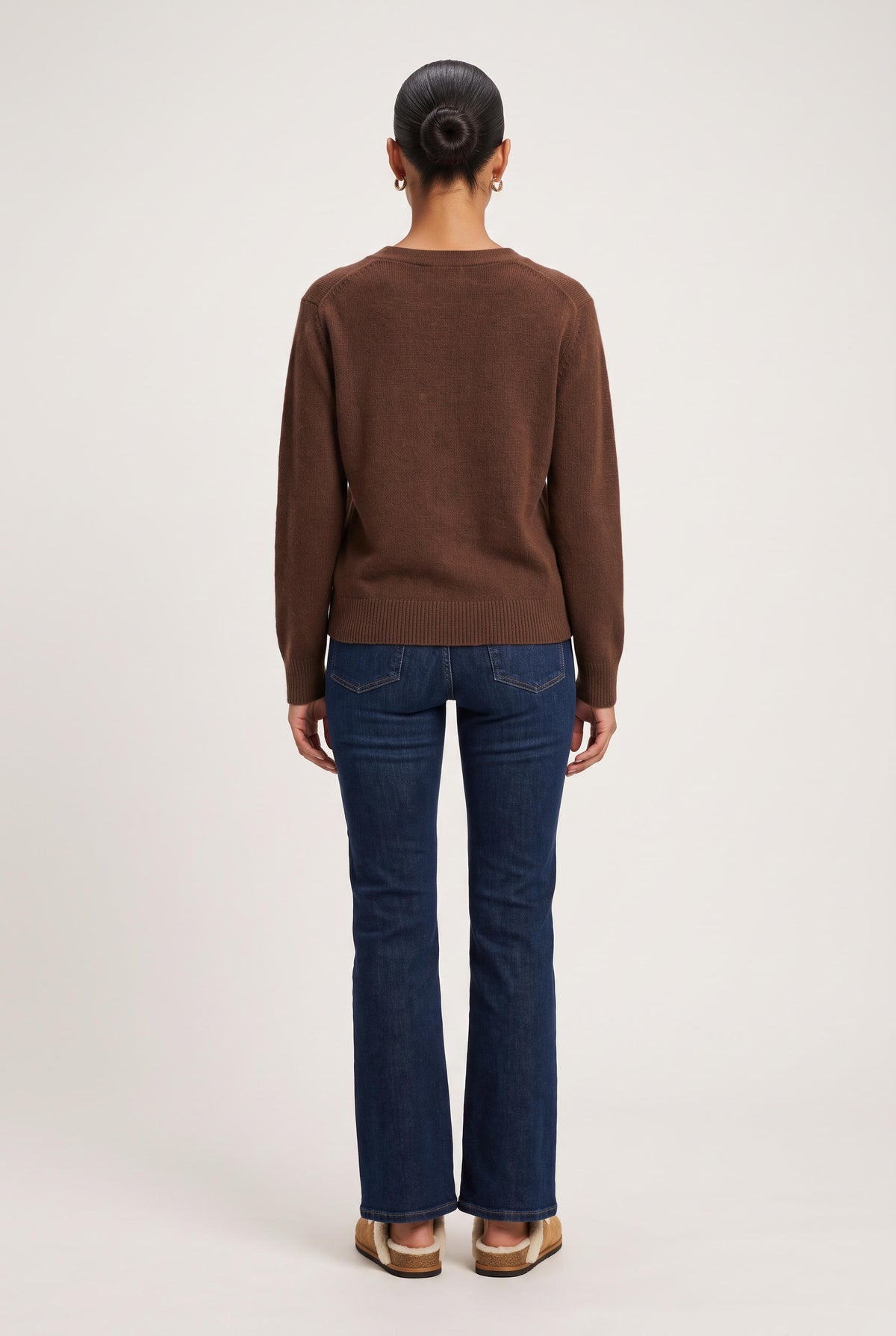 
model wearing Classic 100% Cashmere V Neck posing Front View