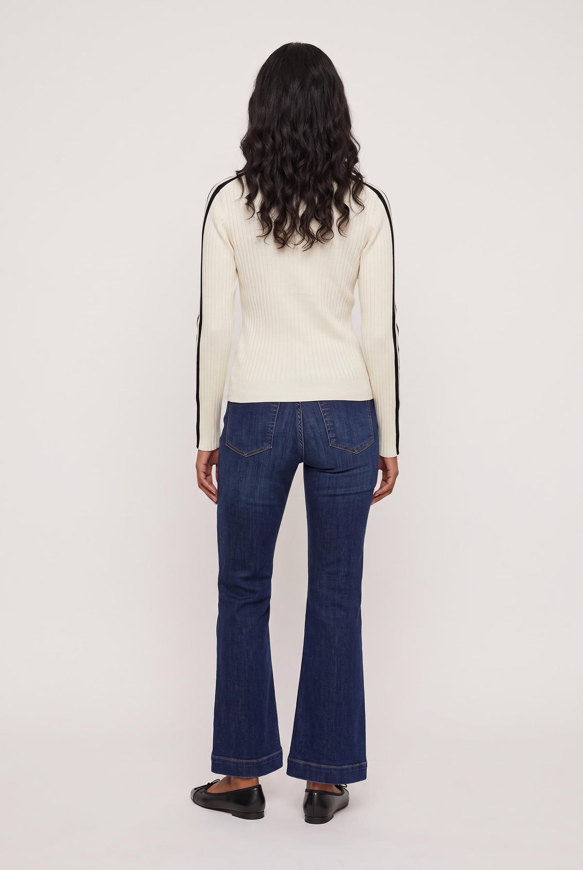
model wearing Sunny Henley Striped L/s posing Front View