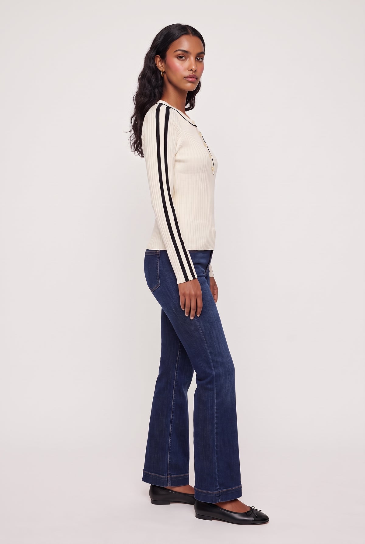 
model wearing Sunny Henley Striped L/s posing Front View