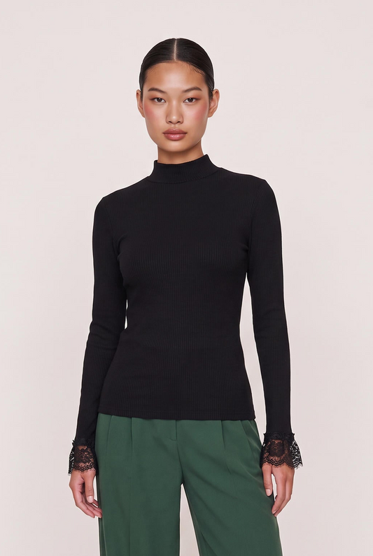 
model wearing Cordelia L/s Turtleneck posing Front View